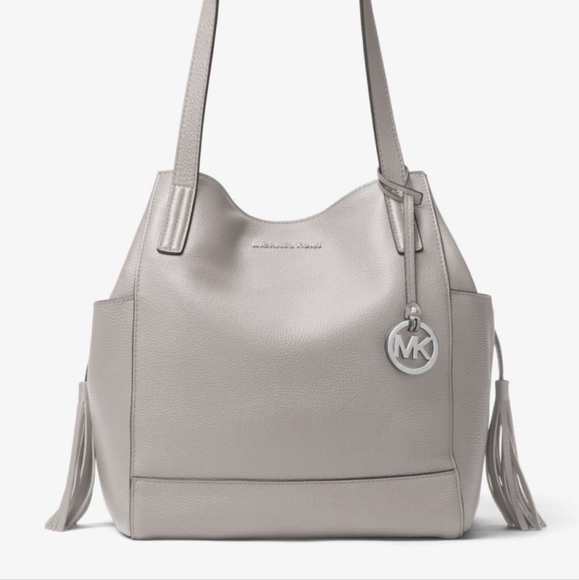 Michael Kors Handbags - Michael Kors Ashbury Large Grab Leather Bag